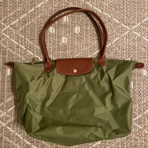 Longchamp Large Le Pliage Shoulder Tote